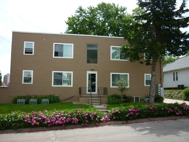 Photo - 801 S 49th St Unit 807