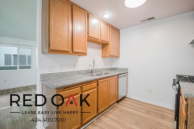 Photo - 326 S Westlake Ave Unidad 204