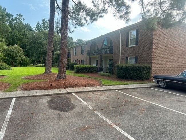 Photo - 5516 Lakeshore Dr Unit 5516 Lakeshore Drive Apt. 716