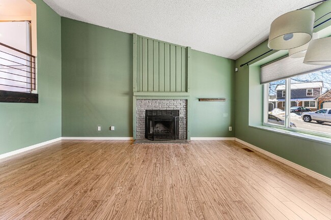 Photo - Beautiful 3 Bed, 2 Bath Home in Aurora with Backyard and Deck!