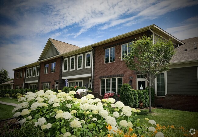 Building Photo - The Villas at Red Cedar Canyon Rental