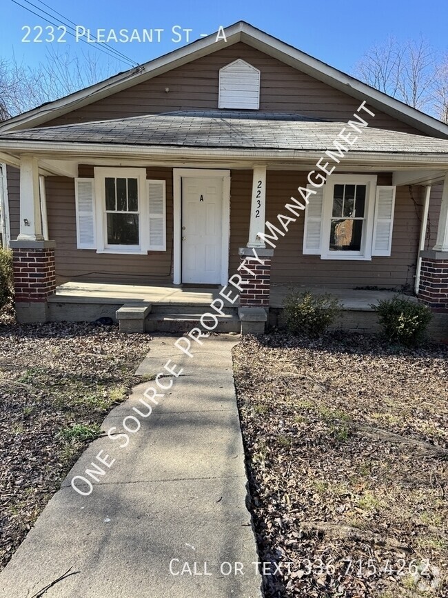 Building Photo - 2232 Pleasant St Unit A Rental