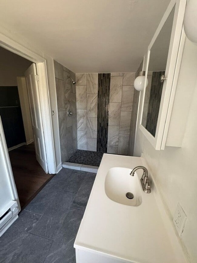 Photo - 1110 8th St