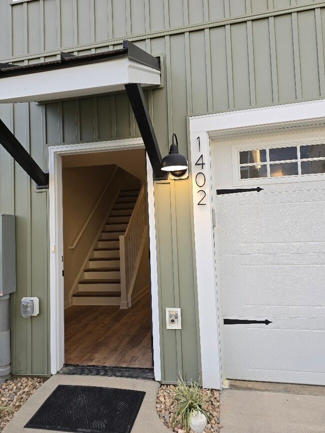 Building Photo - 1402 Appaloosa Ct Rental