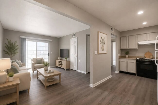 Living Area - Neosho Meadows