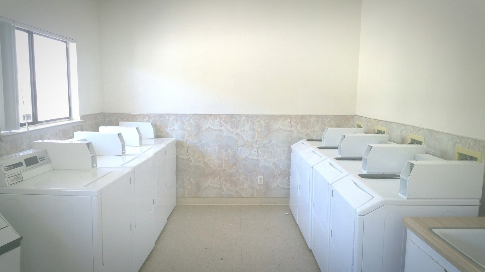 Photo - Mt. Whitney Apartments