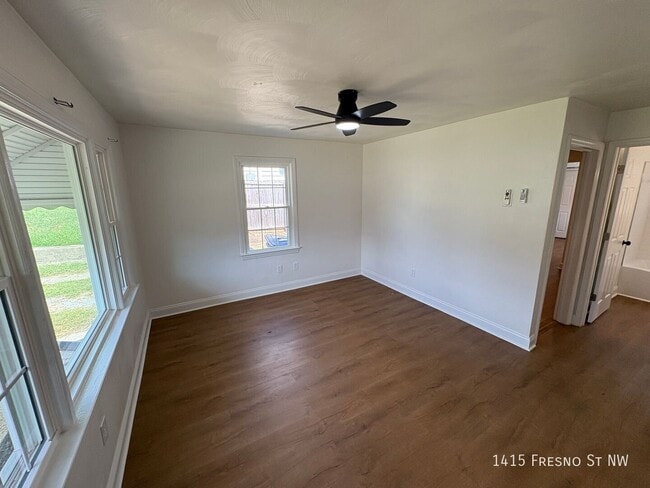 Photo - 1415 Fresno St NW