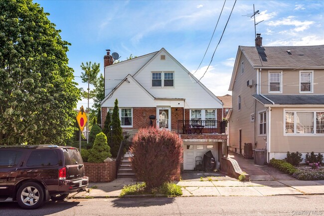 Photo - 59-46 157th St Unit 2