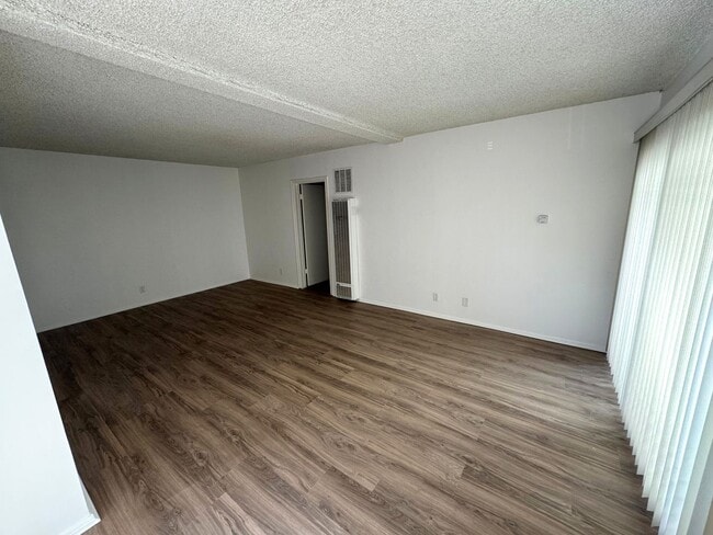 Photo - 3363rex Unidad 3369