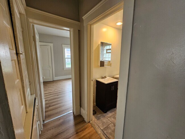 Photo - Idlewood Ave Unit 1281 Idlewood-1st Floor