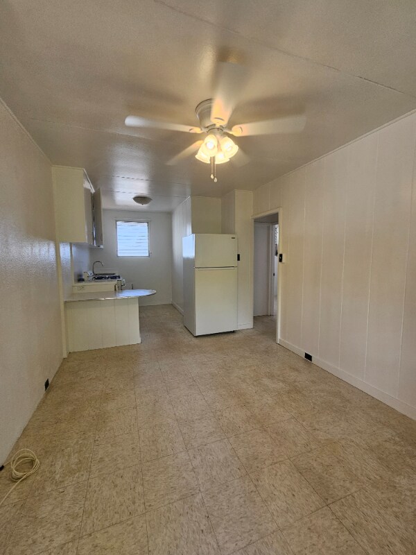 Photo - 2064 Young St Unidad 207