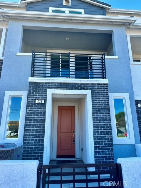 Photo - 221 N Vincent Ave
