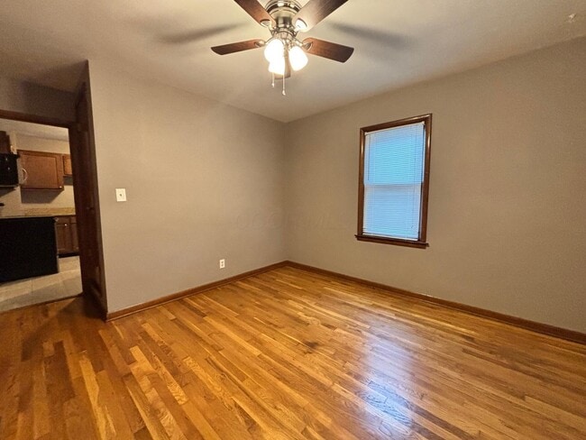 Photo - 344 E Mithoff St