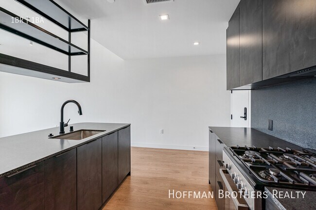 Photo - 10700 Tabor St Unidad 524