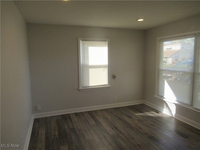 Photo - 12009 Summerland Ave