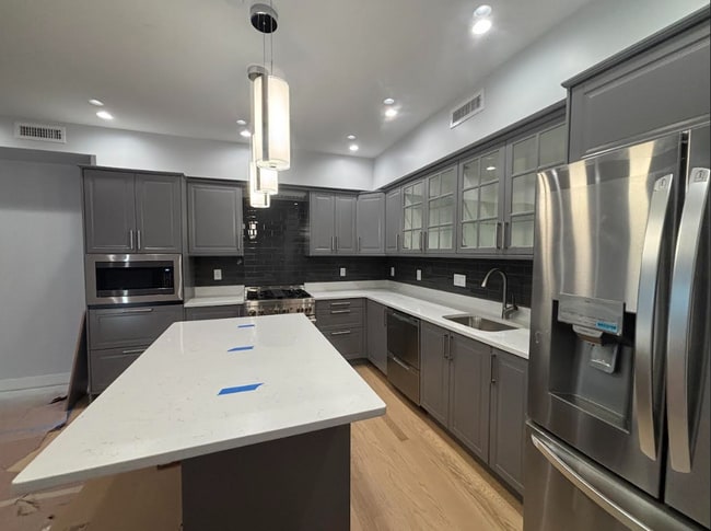 Photo - 12 Aldersey St Apartments Unit 2L
