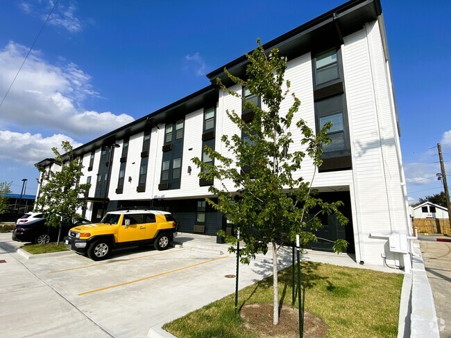 Studio Arms Apartments - Studio Arms Apartments