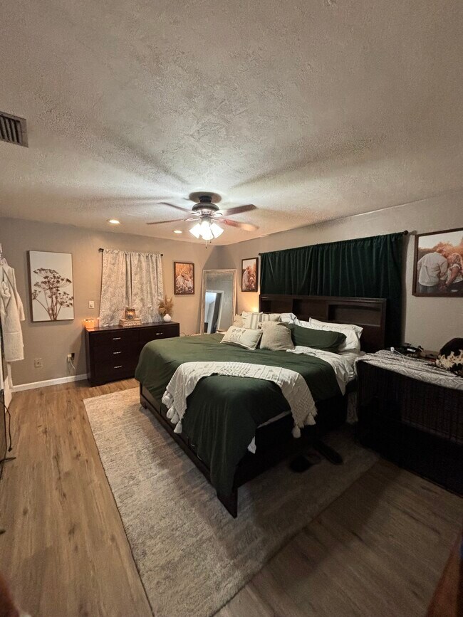 Photo - 11070 NW 60th Dr