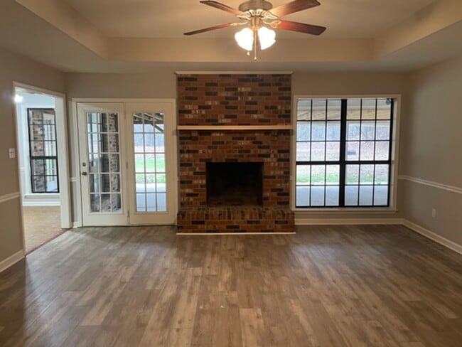 Photo - Renovated 3 Bedroom 2 Bath Home for Rent!