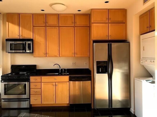 Photo - 44 Market St Unit 17V