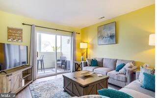 17293 King Philip Way Unit 10