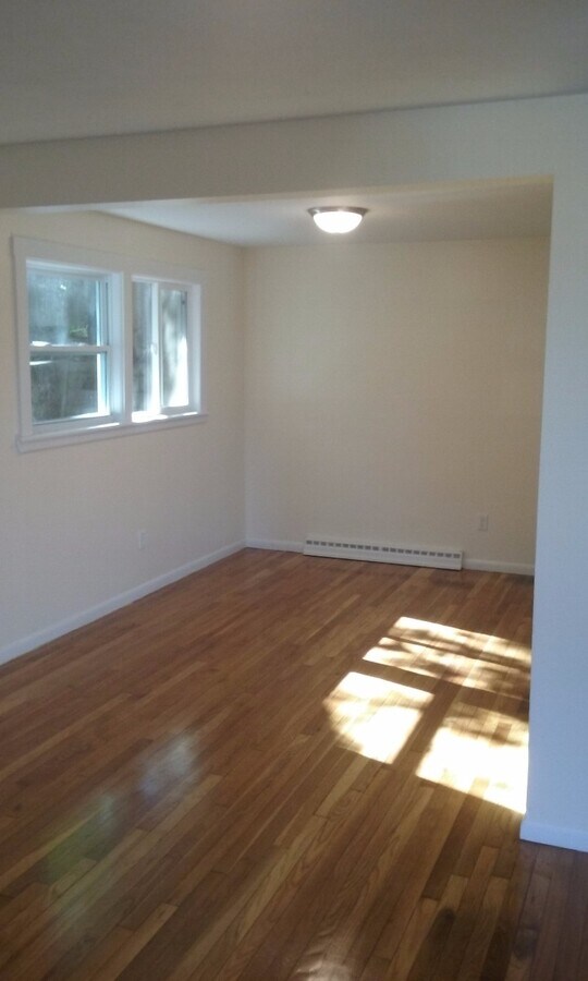 Photo - 7 North Crescent Circuit Unit 1