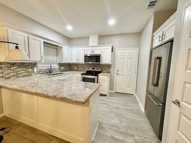 Photo - 4904 N Winona Dr