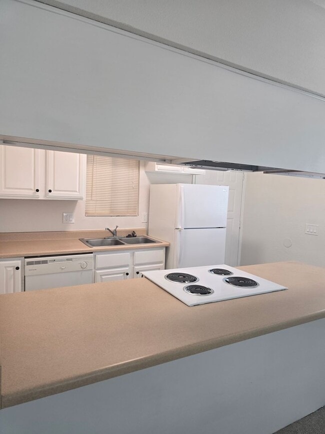 Photo - 926 N Belvedere Ave Unidad 3