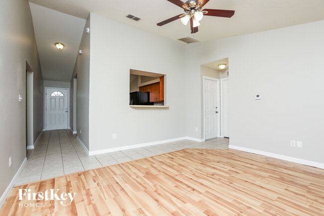 Photo - 709 Grant Ave