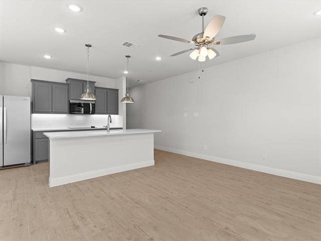 Photo - 2670 Copper Breaks St