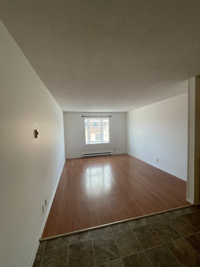 Photo - 151 Queen St Unit 202