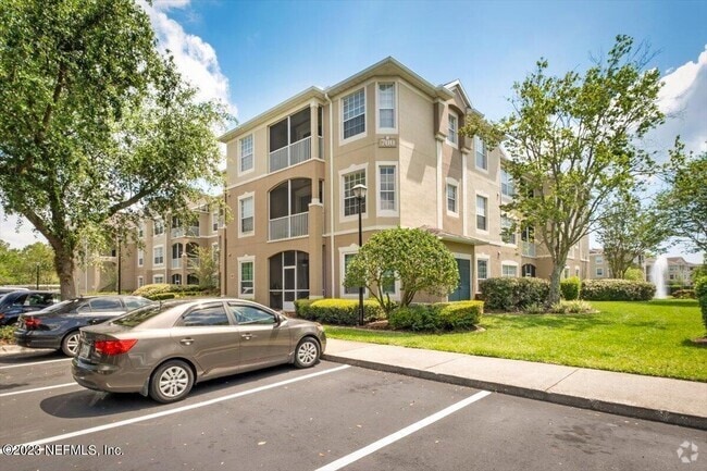 Building Photo - 7990 Baymeadows Cir E Unit 707 Rental