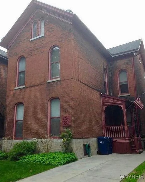 Photo - 29 N Pearl St Apartment