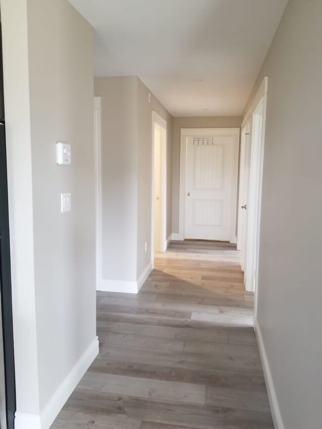 Photo - 3 Elena Court Unit 2 Bedroom 1 bathroom