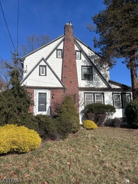 Building Photo - 61 Luddington Rd