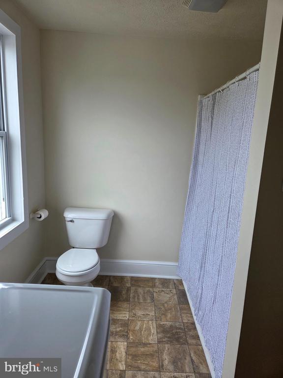 Photo - 729 E Washington St