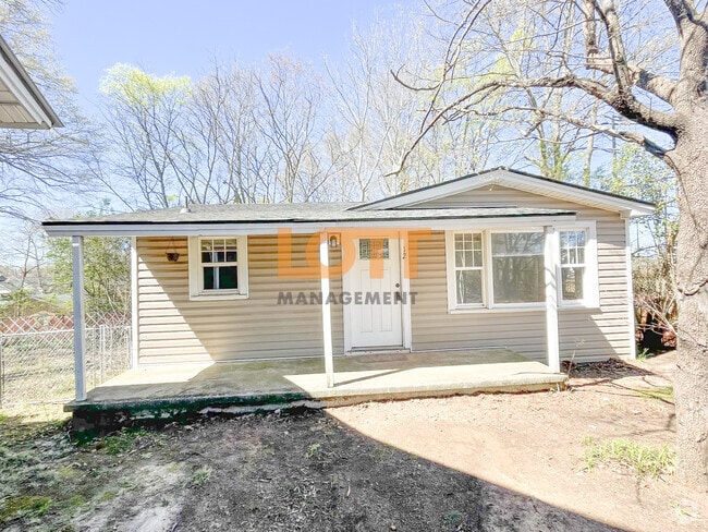 Building Photo - 12 3rd St Rental