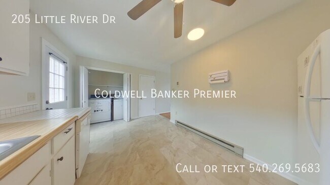 Photo - 205 Little River Dr