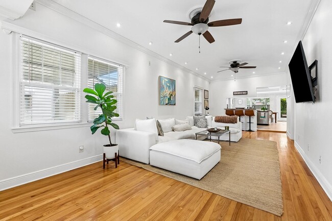 Photo - 509 Brockenbraugh Ct