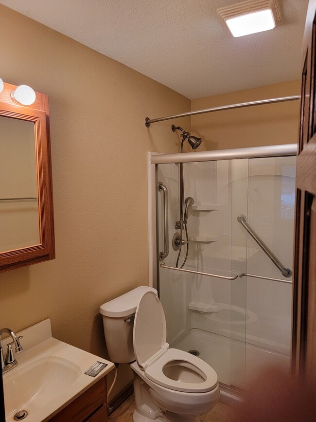 Photo - 8217 Leisure Ln