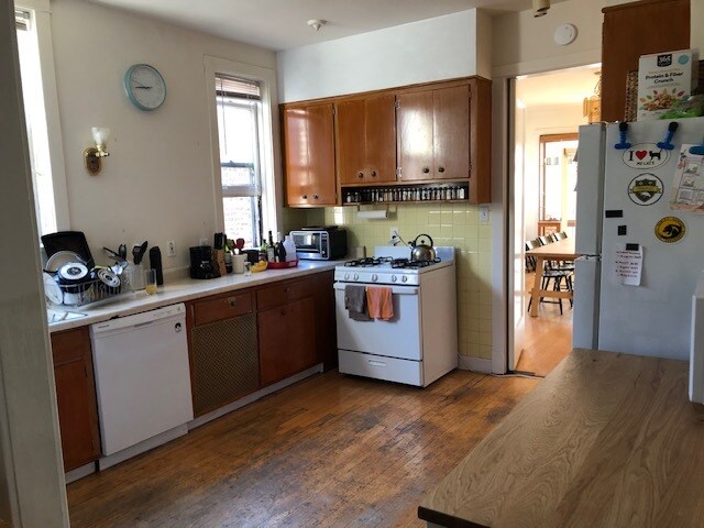 Photo - 5847 N Kenmore Ave Unidad 1