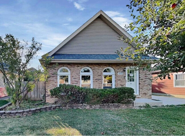 Photo - 10528 S 83rd Ave