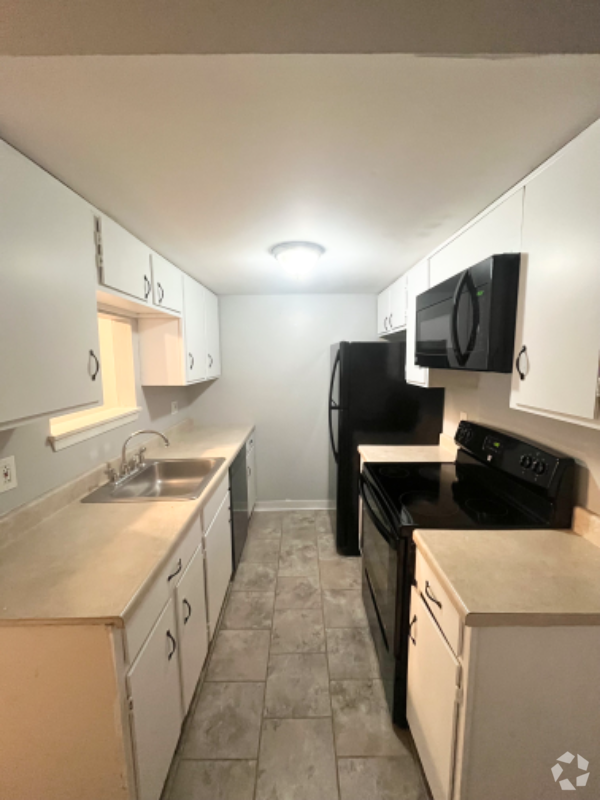 Building Photo - 16 S 10th St Unit 36 Rental