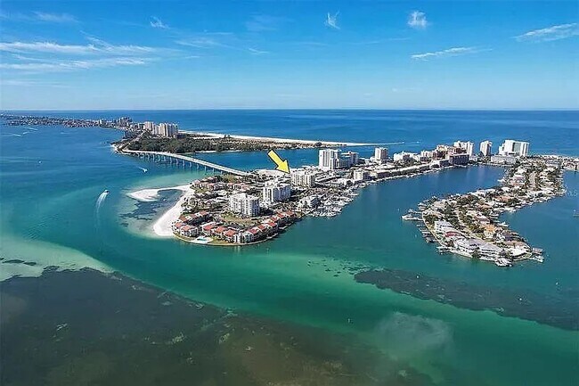 South Beach, Sand Key Clearwater Point. - 800 S Gulfview Blvd Condo Unit 806