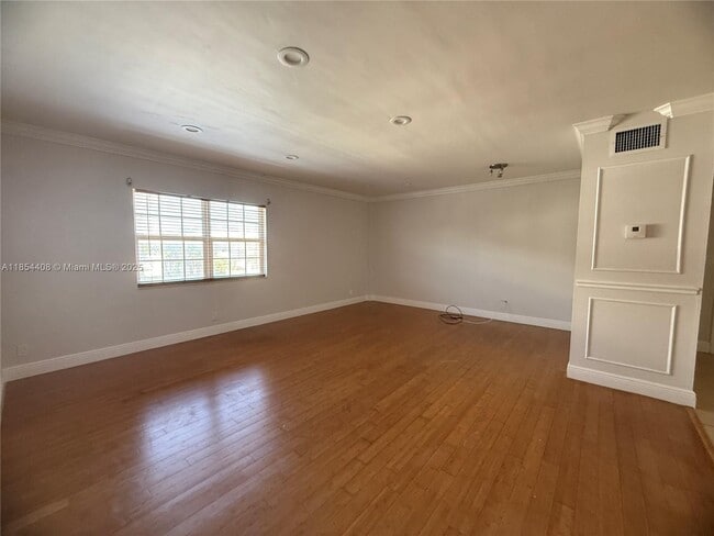 Photo - 2424 SE 17th St Unit 314B