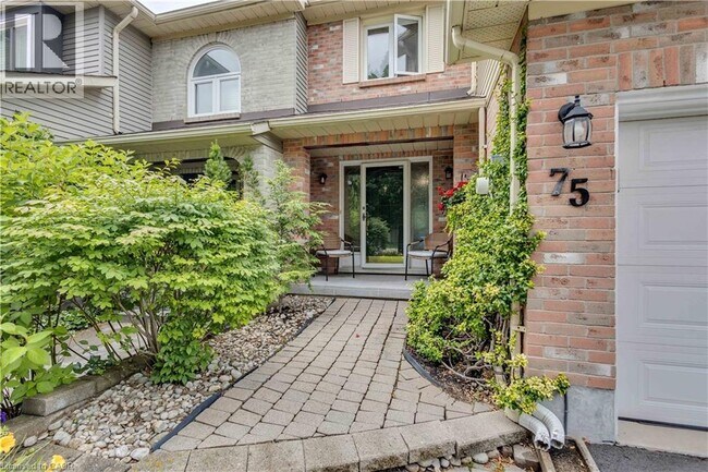 Photo - 75 Banbury Dr