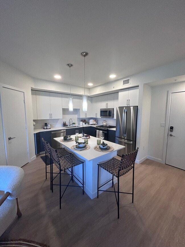 Photo - 2561 NE 195th St Unit A4