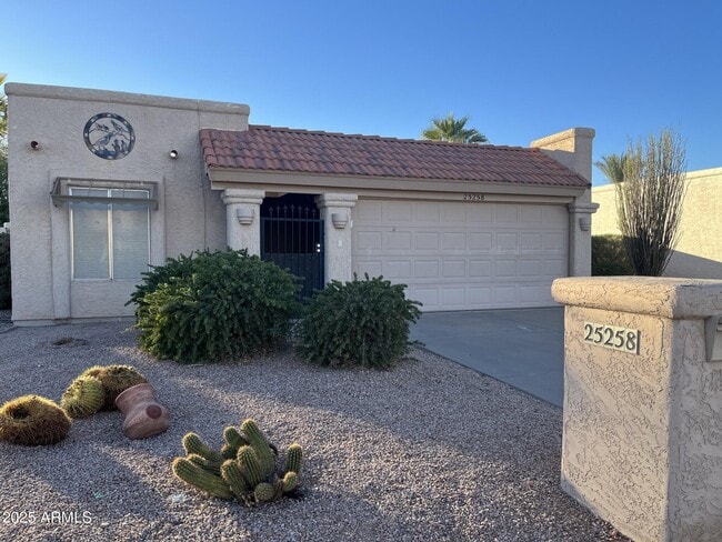 Photo - 25258 S Pinewood Dr