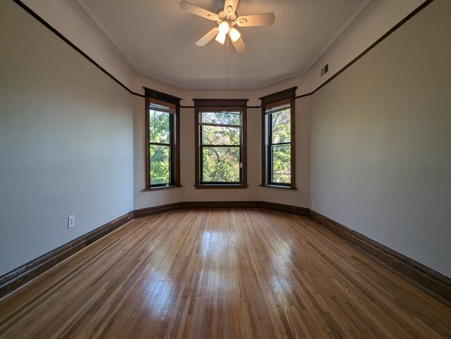 Photo - 3824 N Fremont St Unit 3822-2