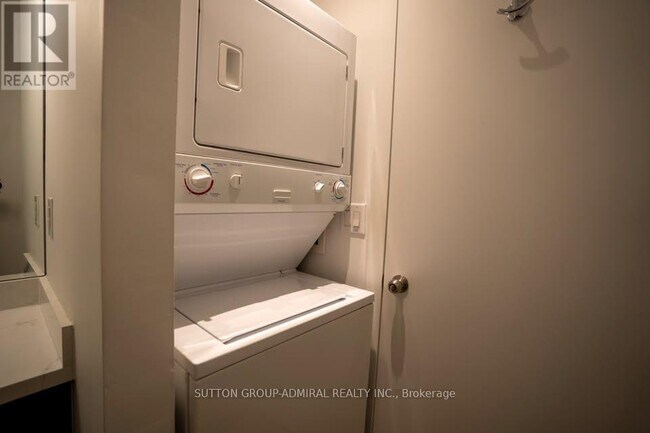 Photo - 2 Fieldway Rd Unit 717